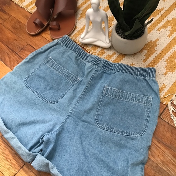 Vintage Paperbag Roll Cuff Denim Shorts - Picture 6 of 6